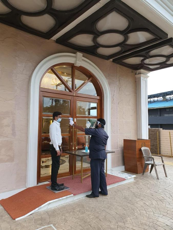 Hotel Mbc Citadel נאסיק מראה חיצוני תמונה
