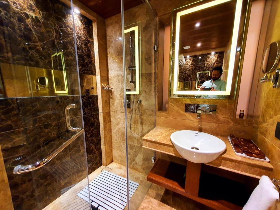 Hotel Mbc Citadel נאסיק מראה חיצוני תמונה
