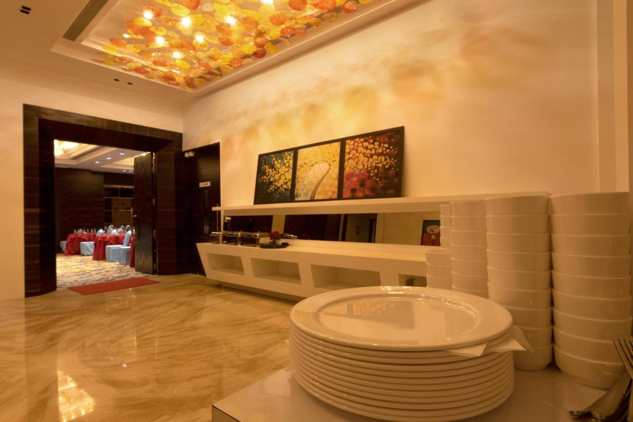 Hotel Mbc Citadel נאסיק מראה חיצוני תמונה